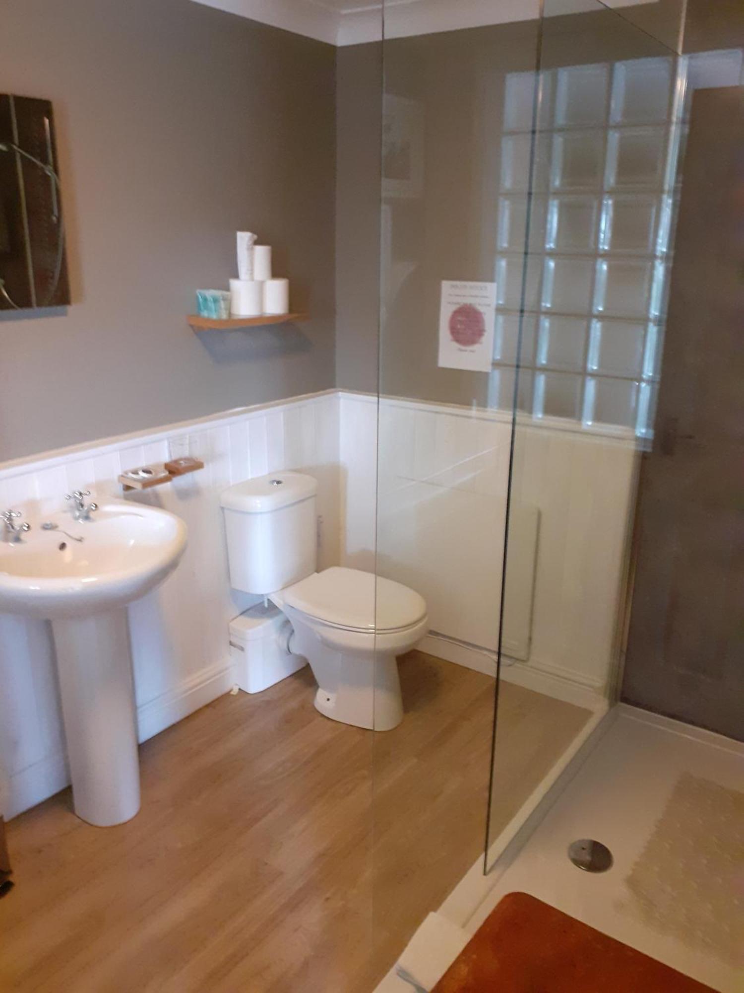 St Quintin Arms 4* Harpham